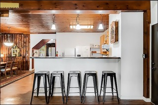 rental photo